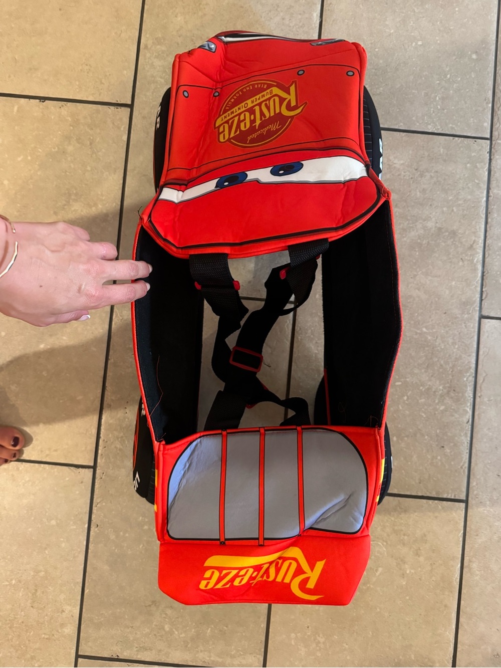 Toddler Lightning McQueen Full Costume + Fuzzy Pullover & Accessories 3-4T - Picture 5 of 16